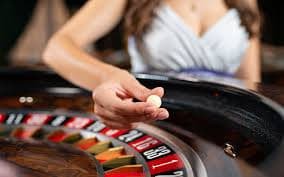 777d Live Casino Tables